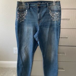 Women’s size 16 Jeans with Bling! New w tags!
